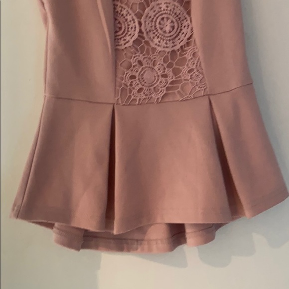 Pink peplum top - Picture 3 of 4